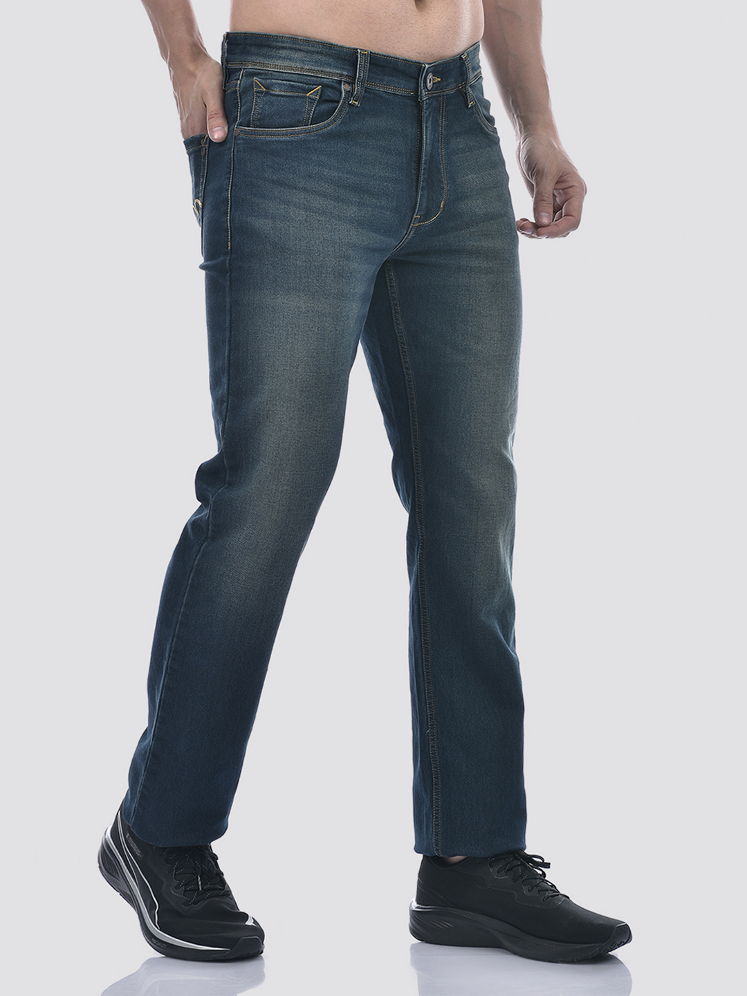 Numero Uno Men Solid Blue Jeans
